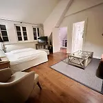Golfhotel Schloss Golf & 4*