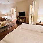 Golfhotel Schloss Golf & 4* Lüdersburg