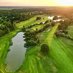 Golfhotel Schloss Golf & Szálloda Lüdersburg