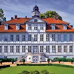 Szálloda Golfhotel Schloss Golf & 4*