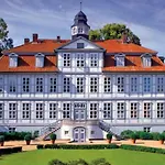 Golfhotel Schloss Golf & 4* Lüdersburg