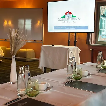 Hotell Schloss Golf & 4*