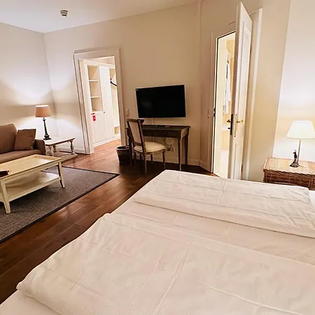 Golfhotel Schloss Golf & 4* Luedersburg