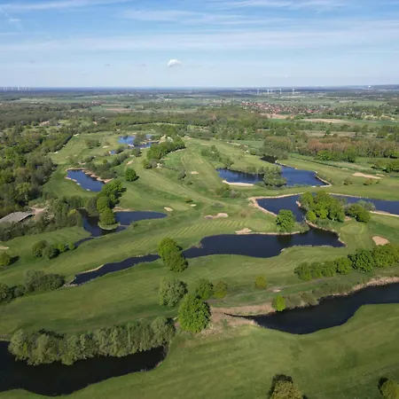 Golfhotel Schloss Golf & 4* Lüdersburg