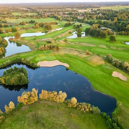 Schloss Golf & Hotell