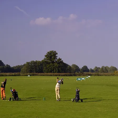 Schloss Golf&spa 4* Luedersburg