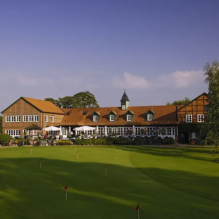 Szálloda Golfhotel Schloss Golf & Lüdersburg