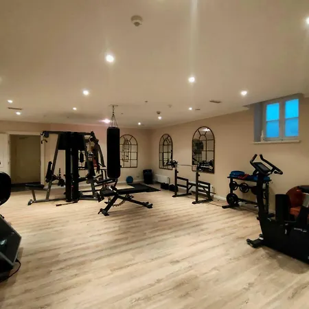 Golfhotel Schloss Golf & 4*