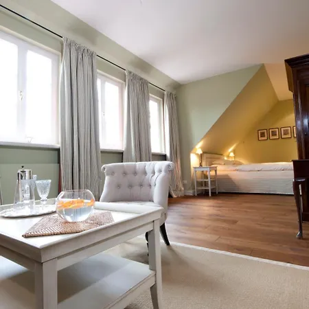 Golfhotel Schloss Golf & Luedersburg