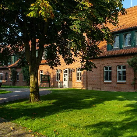 Schloss Hotel Luedersburg