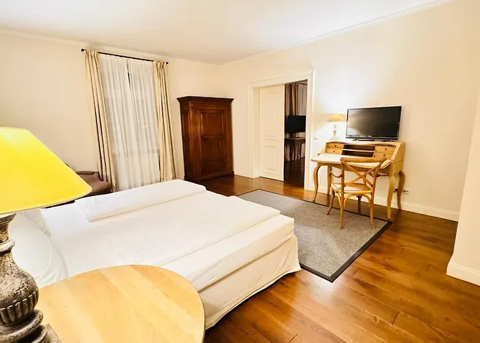 Golfhotel Schloss Golf & Luedersburg