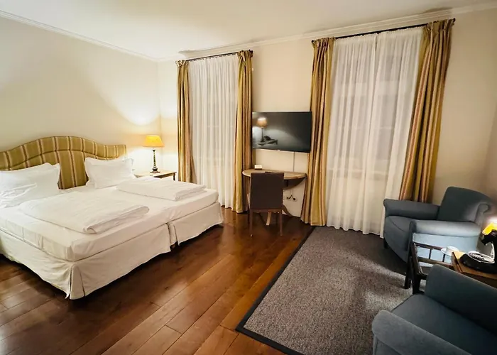 Golfhotel Schloss Golf & Hotel Luedersburg