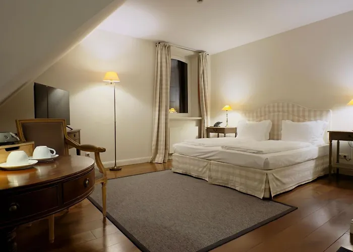 Golfhotel Schloss Golf & Luedersburg