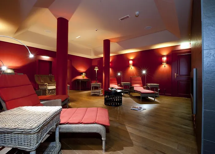 Golfhotel Schloss Golf & 호텔 뤼더스부르크