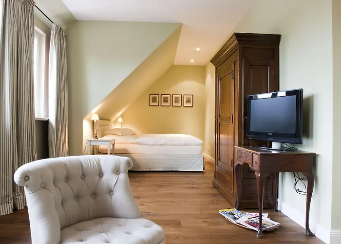 Golfhotel Schloss Golf & Luedersburg