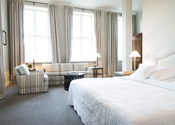 Golfhotel Schloss Golf & Luedersburg